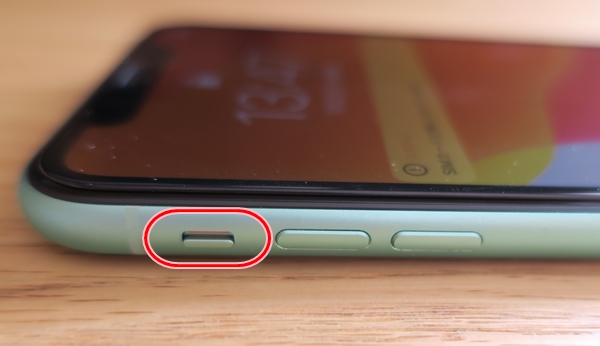 Iphone サイレントスイッチでどうなる バイブは アプリの鎖